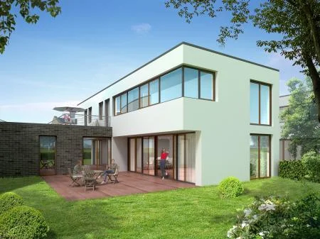 Moderní bílý modulový dům s velkým okny a zahradou.